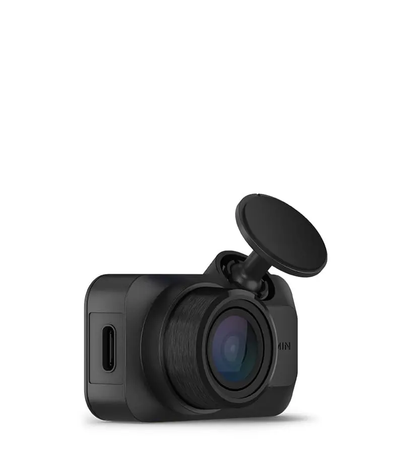 Dash Cam Mini 3 seen from the side with its USB-C port