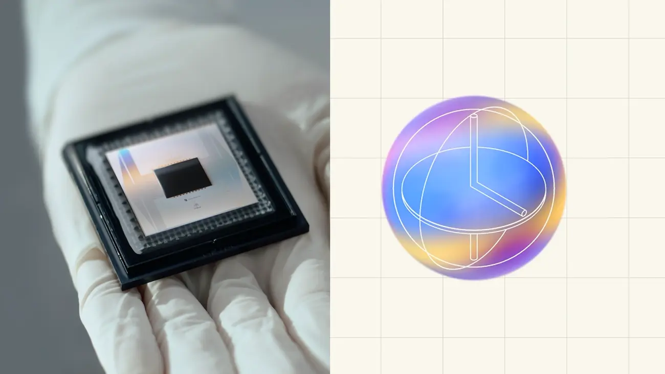 Chip xử lý lượng tử trên bàn tay đeo găng cạnh hình minh họa qubit