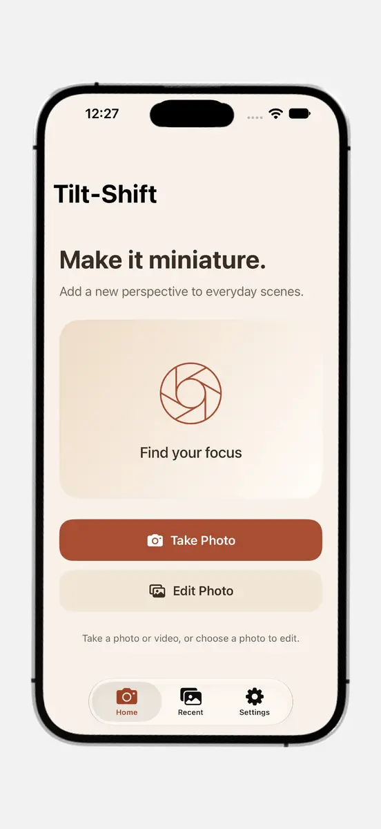 Home screen with Make it miniature title and Take Photo and Edit Photo buttons
